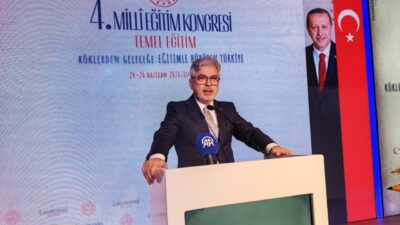 - Milli Eğitim Bakan Yardımcısı Ömer Faruk Yelkenci:
- "Kongreleri yapma