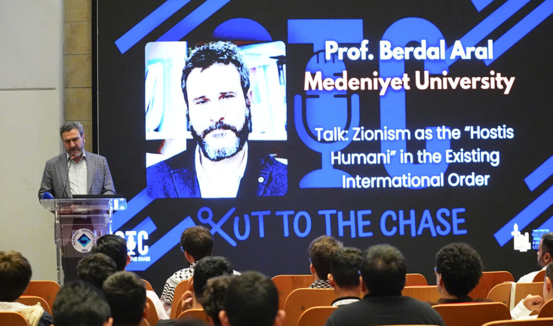 - İstanbul Medeniyet Üniversitesi Uluslararası İlişkiler Bölümü Öğretim Üyesi Prof.