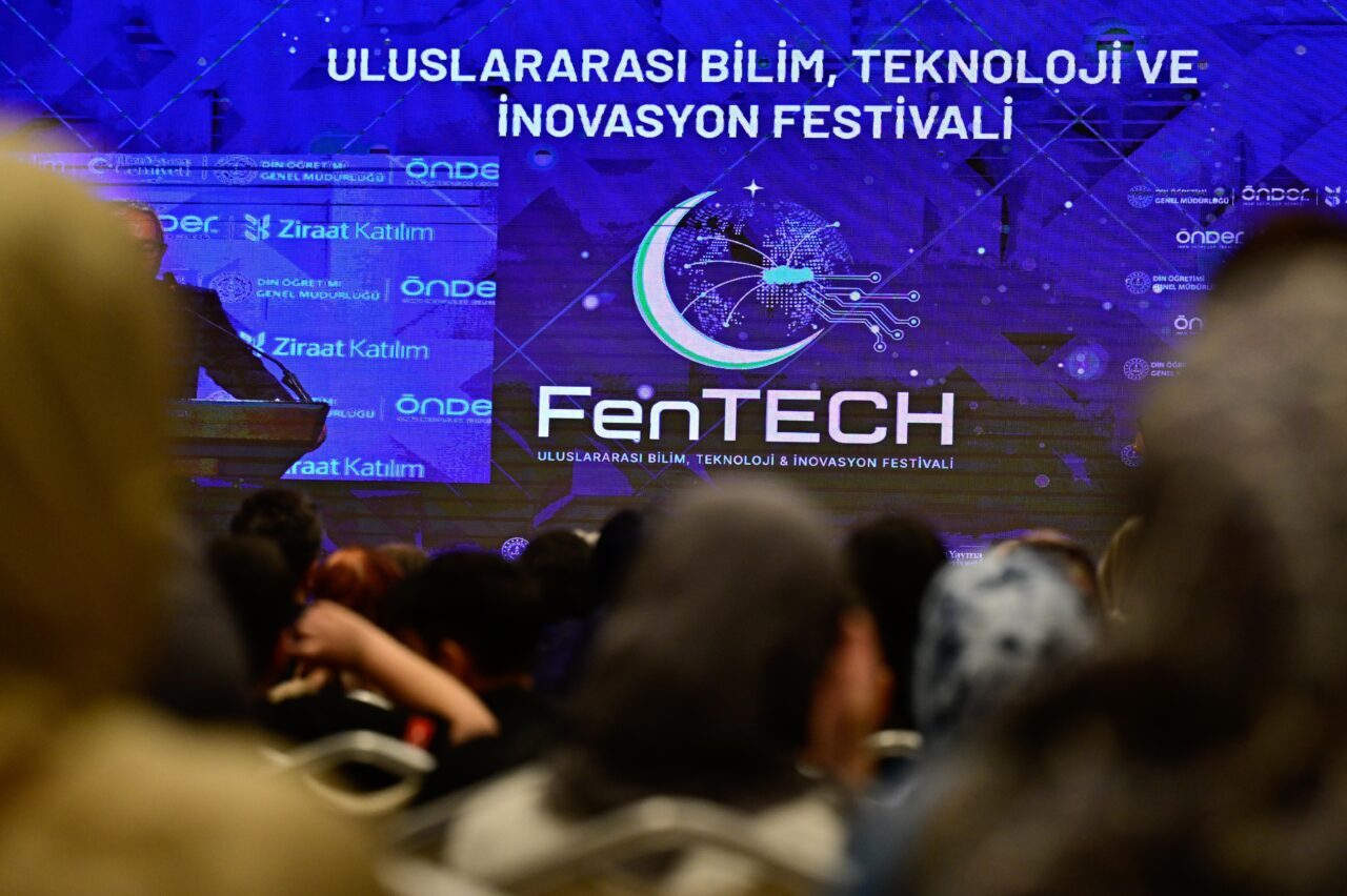 - ÖNDER İmam Hatipliler Derneği Genel Başkanı Abdullah Ceylan:
- "Bugün