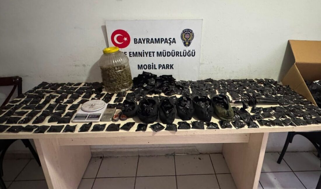 İSTANBUL (AA) – İstanbul'da düzenlenen uyuşturucu operasyonunda gözaltına alınan 2