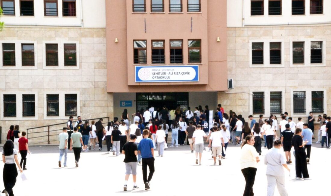 İZMİR (AA) – İzmir, Manisa ve Denizli'de, Milli Eğitim Bakanlığınca