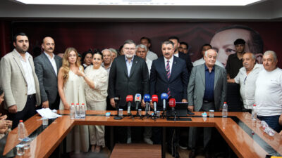 İZMİR (AA) – AK Parti İzmir İl Başkanı Bilal Saygılı,