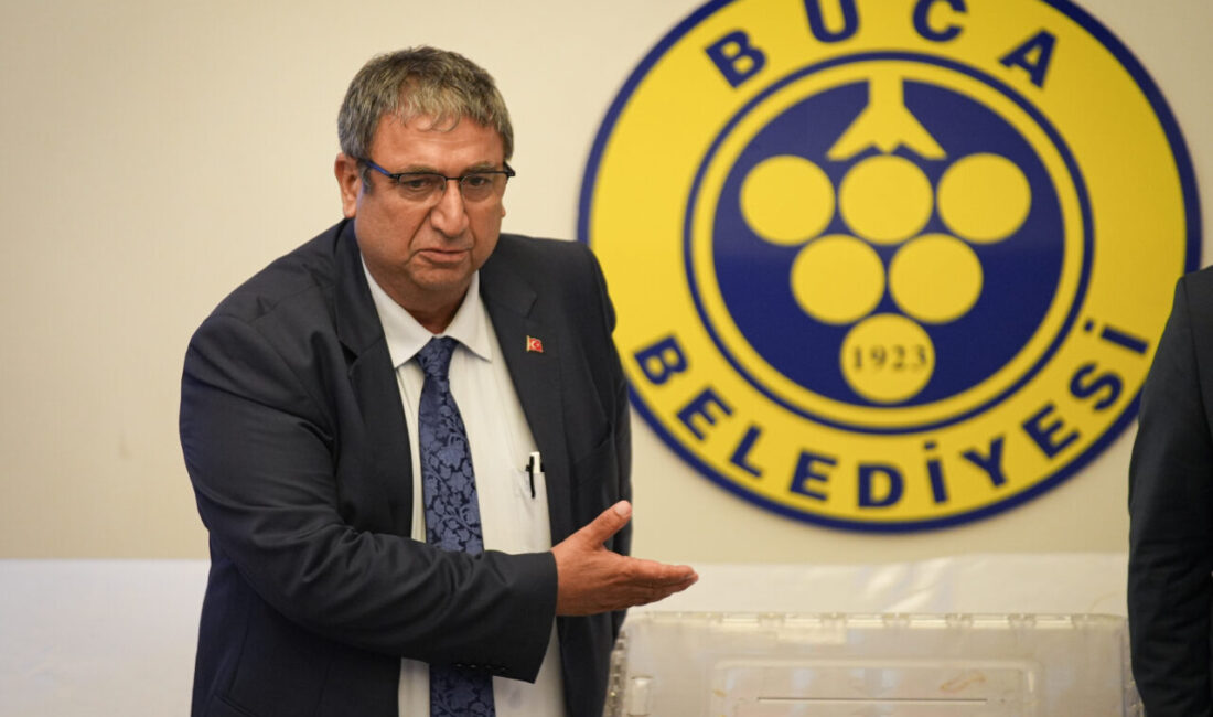 İZMİR (AA) – Buca Belediye Meclisinde, tutuklanan Belediye Başkanı Görkem