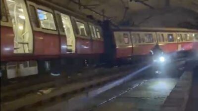 İSTANBUL (AA) – M4 Kadıköy-Sabiha Gökçen Havalimanı Hattı'nda sefer yapan