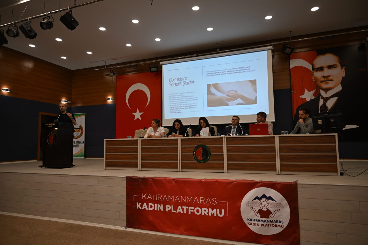 KAHRAMANMARAŞ (AA) – Kahramanmaraş Kadın Platformunca "Bir Çocuk = Bir