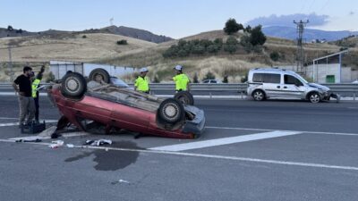 KAHRAMANMARAŞ (AA) – Kahramanmaraş'ta otomobilin devrilmesi sonucu 3'ü çocuk 4