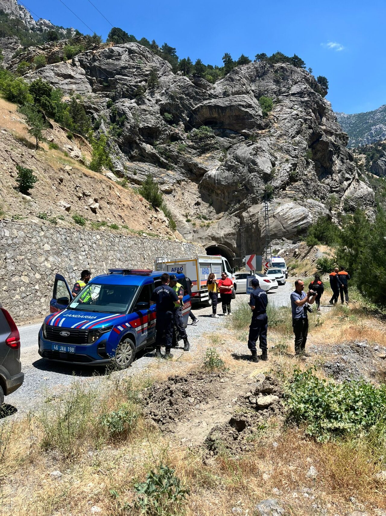 KAHRAMANMARAŞ (AA) – Kahramanmaraş'ın Onikişubat ilçesinde nehirde kaybolan kişi için