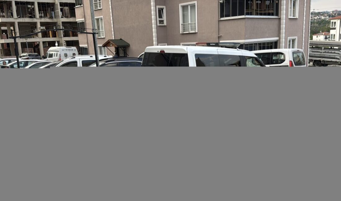 KARABÜK (AA) – Karabük'te bir kişi evinin banyosunda ölü bulundu.