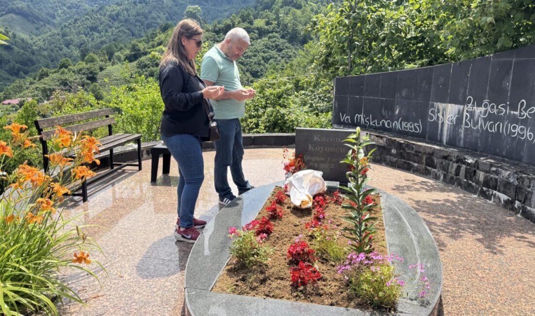 ARTVİN (AA) – Karadeniz müziğinin özgün isimlerinden sanatçı Kazım Koyuncu,