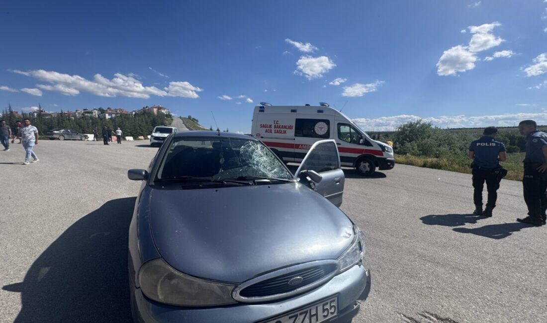 KARAMAN (AA) – Karaman'da otomobille çarpışan motosikletin sürücüsü hayatını kaydetti.