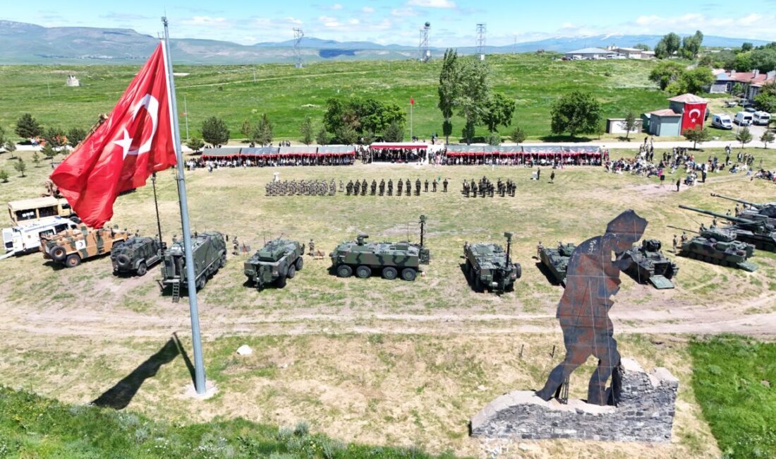 KARS (AA) – Türk Kara Kuvvetlerinin 2235'inci kuruluş yıl dönümü