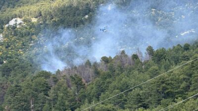 ANTALYA (AA) – Antalya'nın Kaş ilçesinde ormanlık alanda çıkan yangına