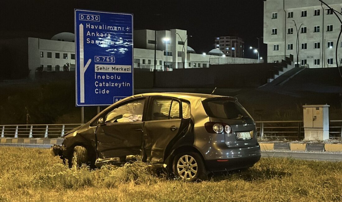 KASTAMONU (AA) – Kastamonu'da iki otomobilin çarpışması sonucu 4 kişi
