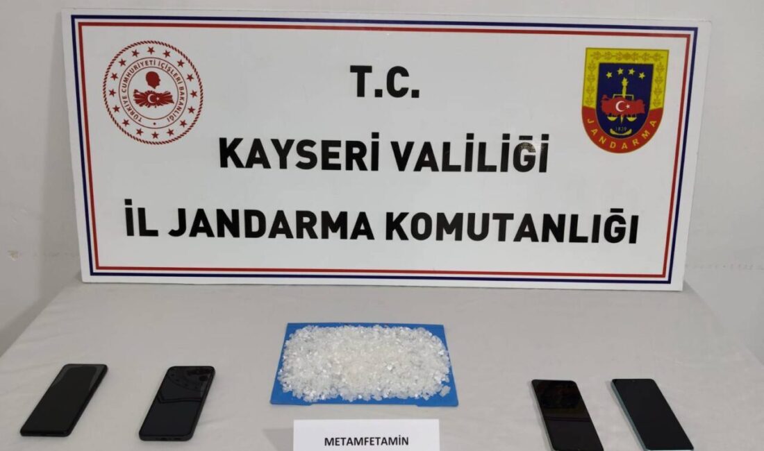 KAYSERİ (AA) – Kayseri'nin İncesu ilçesinde düzenlenen operasyonda 524 gram