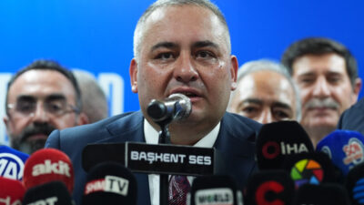 - "Bugün yaptığımız AK Parti'ye geçiş vatanımıza, milletimize, Keçiören'imize hayırlı