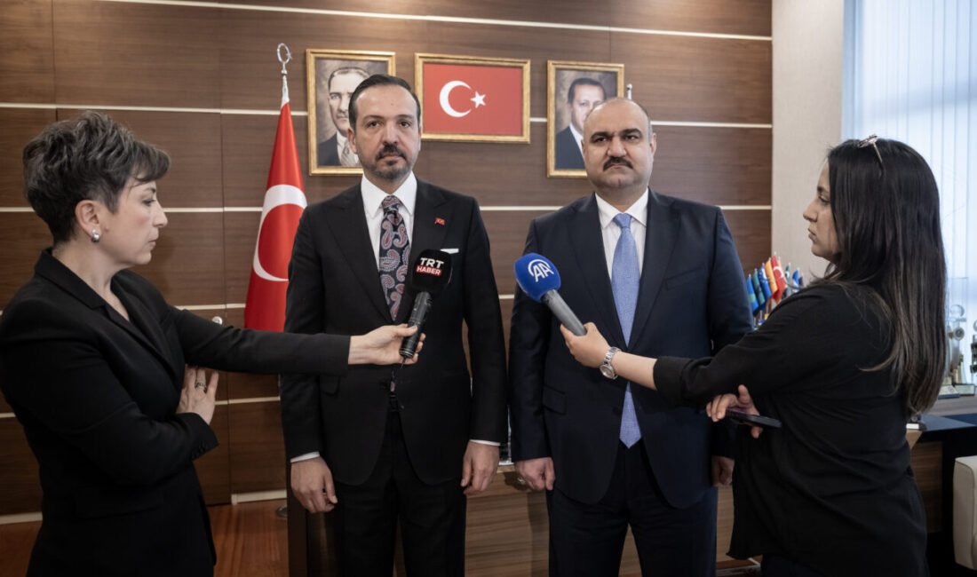 - AK Parti Genel Başkan Yardımcısı Zorlu:
- "İnşallah ilk toplantıda