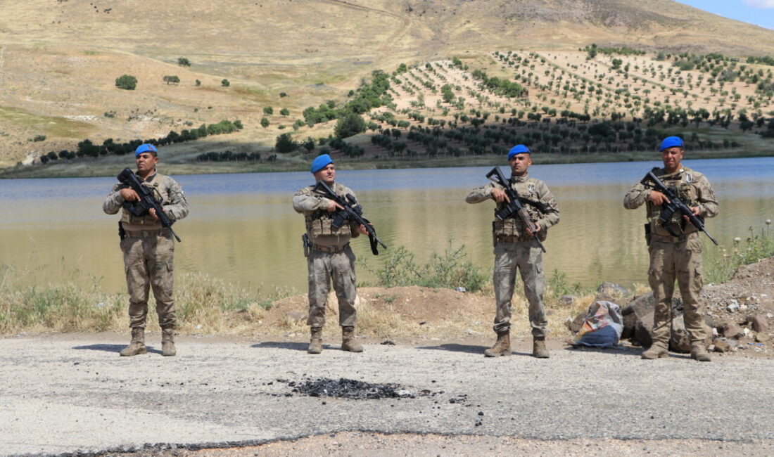 KİLİS (AA) – Kilis İl Jandarma Komutanlığı ekipleri, yaz aylarında