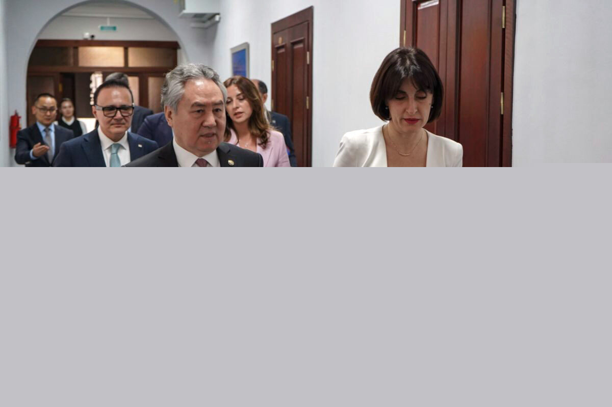 BİŞKEK (AA) – Kırgızistan Dışişleri Bakanı Ceenbek Kulubayev, Gürcistan Başbakan