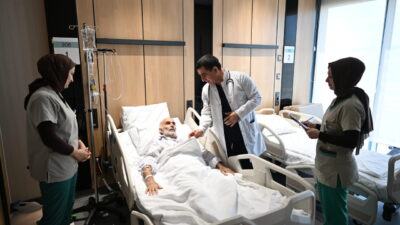 KAHRAMANMARAŞ (AA) – Kırgızistan'da pankreas kanseri teşhisi konulan 63 yaşındaki