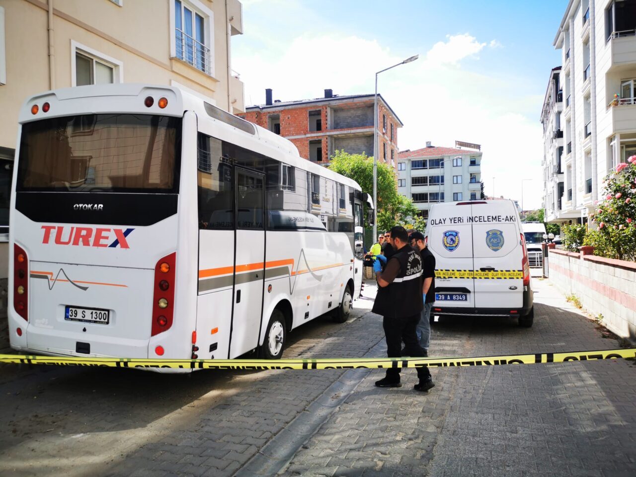KIRKLARELİ (AA) – Kırklareli'nin Lüleburgaz ilçesinde midibüsün çarptığı kadın hayatını