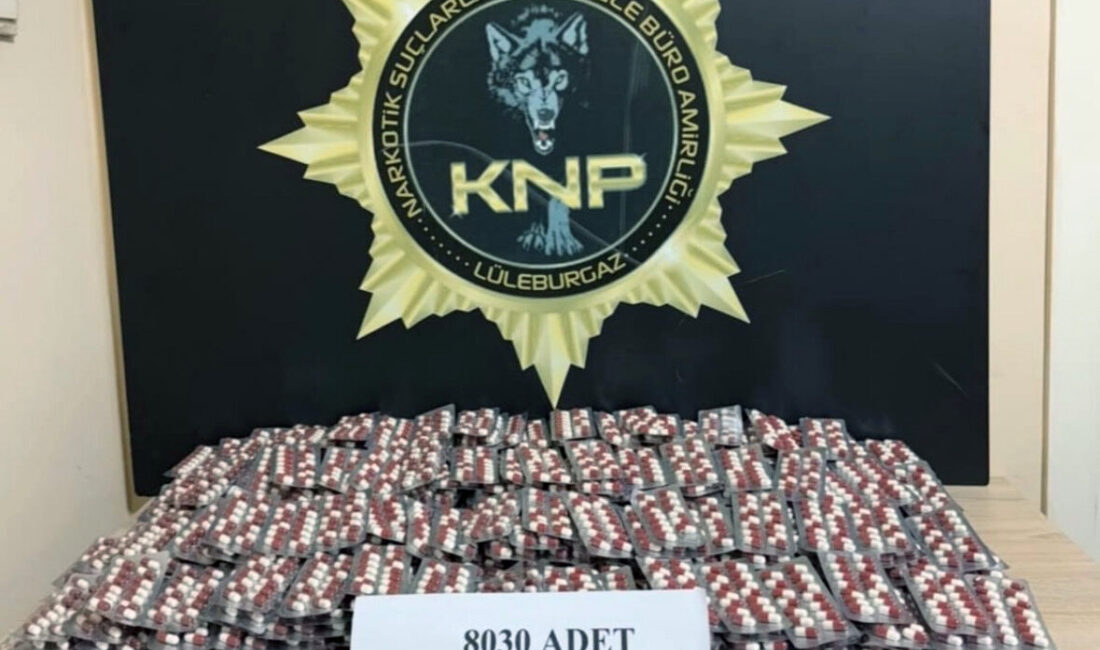 KIRKLARELİ (AA) – Kırklareli'nde uyuşturucu operasyonunda 3 zanlı tutuklandı. İl