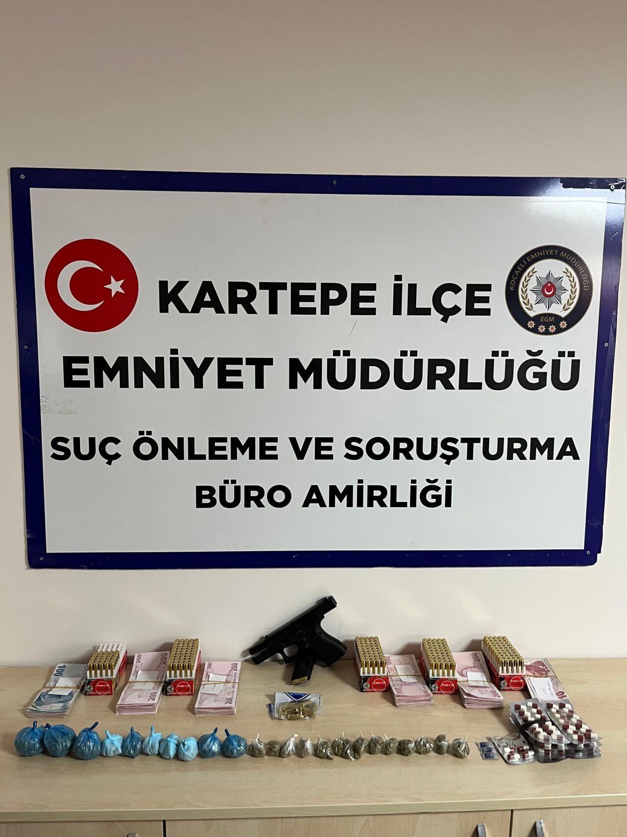 KOCAELİ (AA) – Kocaeli'de, hakkında 7 yıl 11 ay kesinleşmiş