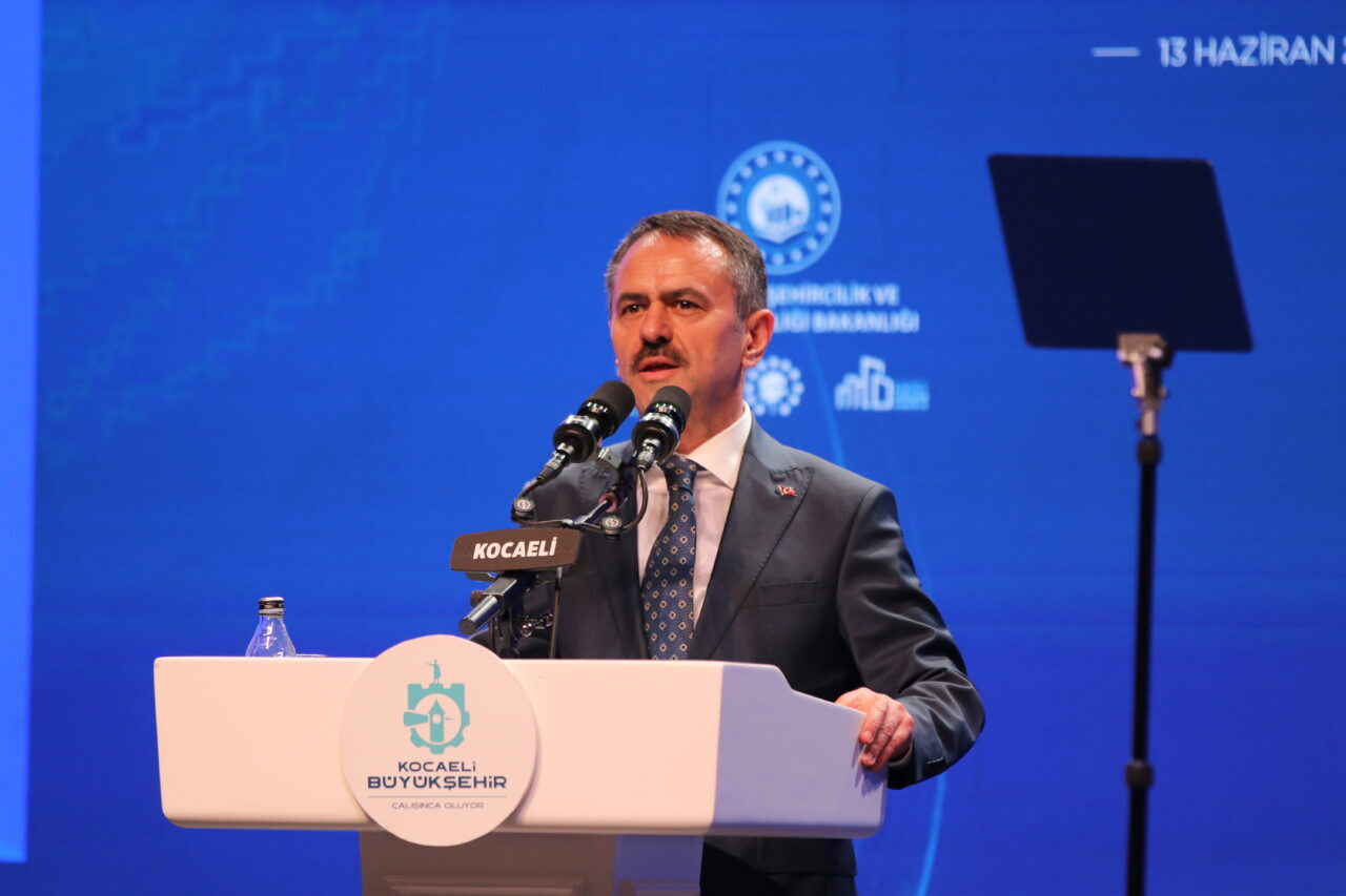 KOCAELİ (AA) – Kocaeli'nin İzmit ilçesinde yürütülen Cedit Mahallesi Kentsel