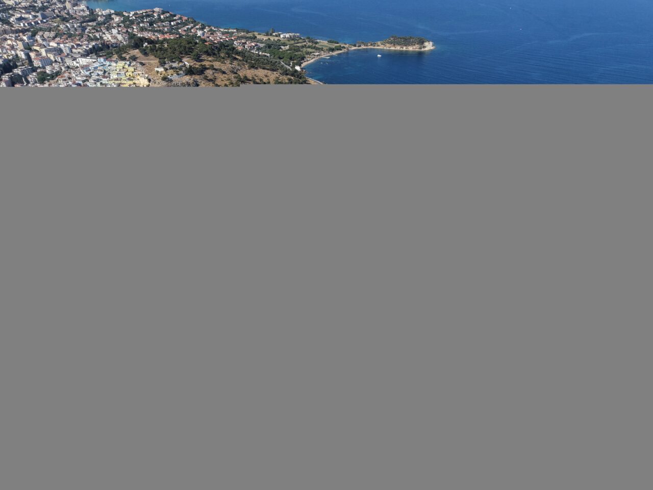 AYDIN (AA) – Aydın'ın Kuşadası ilçesi, 3 kruvaziyer gemisiyle gelen