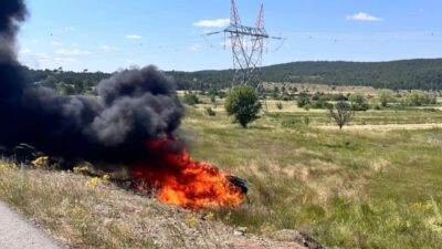 KÜTAHYA (AA) – Kütahya'nın Tavşanlı ilçesinde, devrildikten sonra alev alan