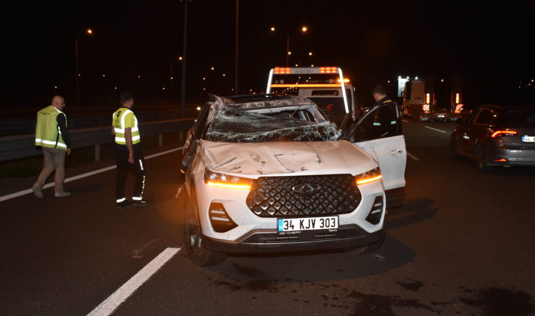 SAKARYA (AA) – Kuzey Marmara Otoyolu'nun Sakarya-Kocaeli sınırında meydana gelen