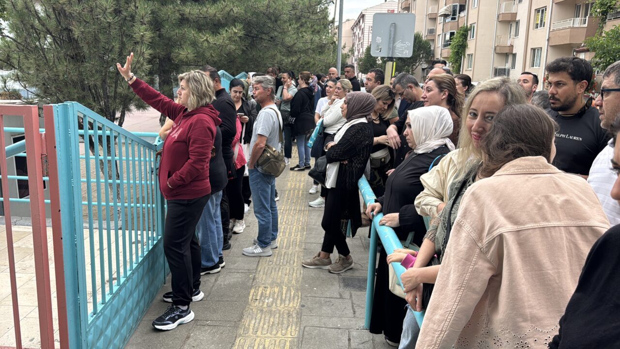 - Ortaokulların 8'inci sınıflarında okuyan 1 milyon 22 bin 658