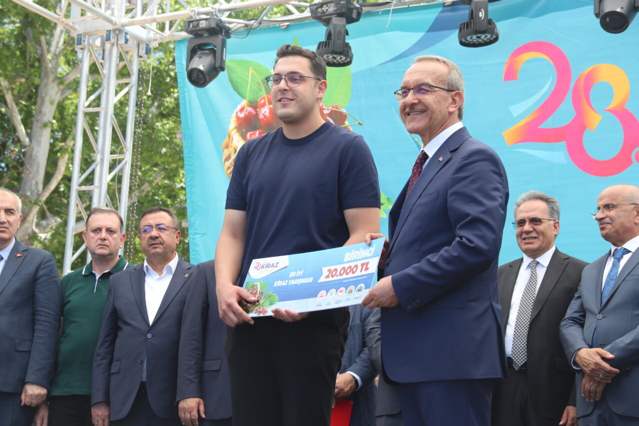 MALATYA (AA) – Malatya'nın Yeşilyurt ilçesinde, 28. Yeşilyurt Kültür Spor