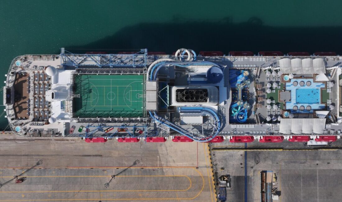 - Suudi Arabistan'ın Cidde Limanı'ndan hareket eden 335,2 metre uzunluğundaki