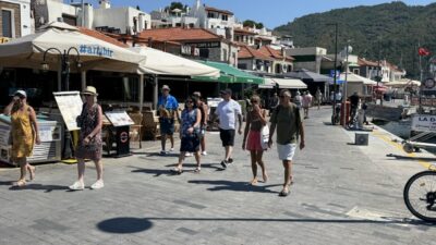 MUĞLA (AA) – Malta bayraklı kruvaziyer "Marella Discovery", Muğla'nın Marmaris