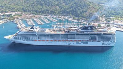 MUĞLA (AA) – Muğla'nın Marmaris ilçesine, Panama bayraklı "MSC Divina"
