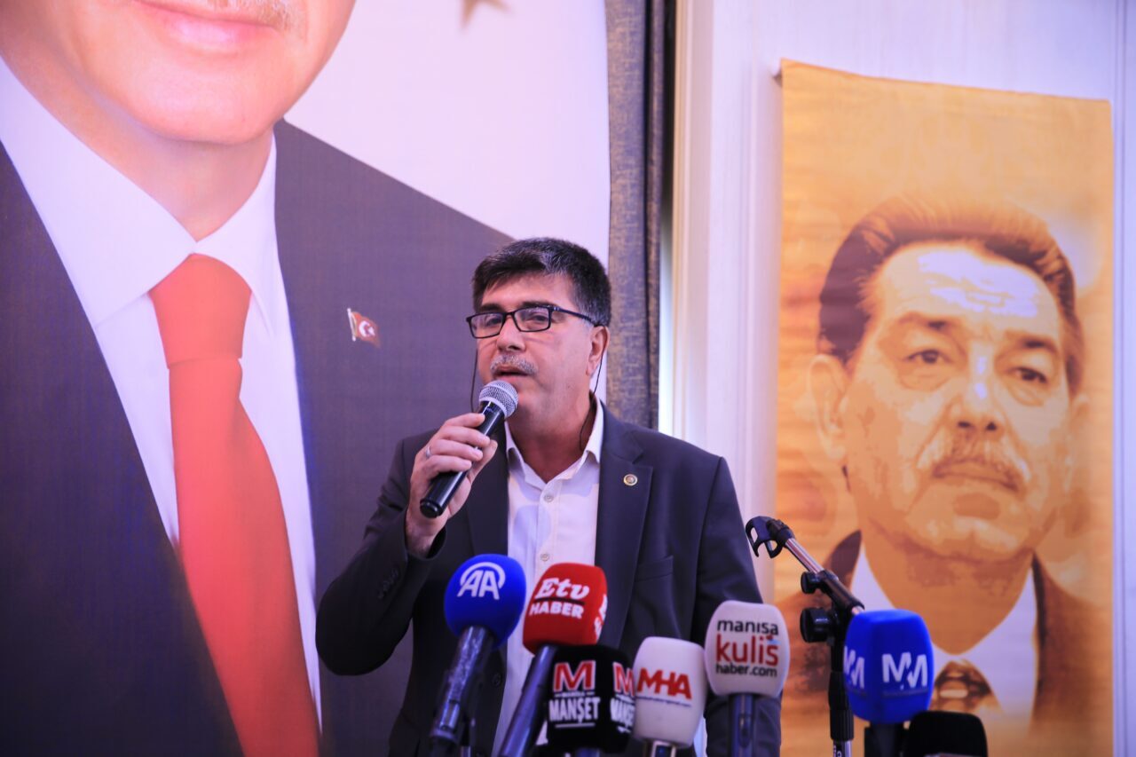 - "Türkiye Yüzyılı'nı inşa edecek kadroların en önemli vasfı yalnızca