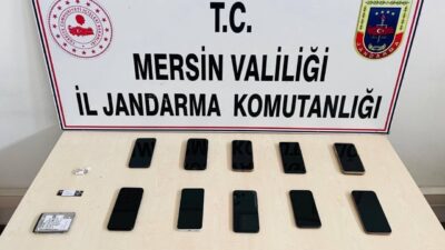 MERSİN (AA) – Mersin'de sosyal medya üzerinden dolandırıcılık yaptıkları iddiasıyla
