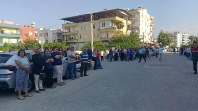 - Operasyon kapsamında jandarma ekipleri belediye binasında arama yaptı, bazı