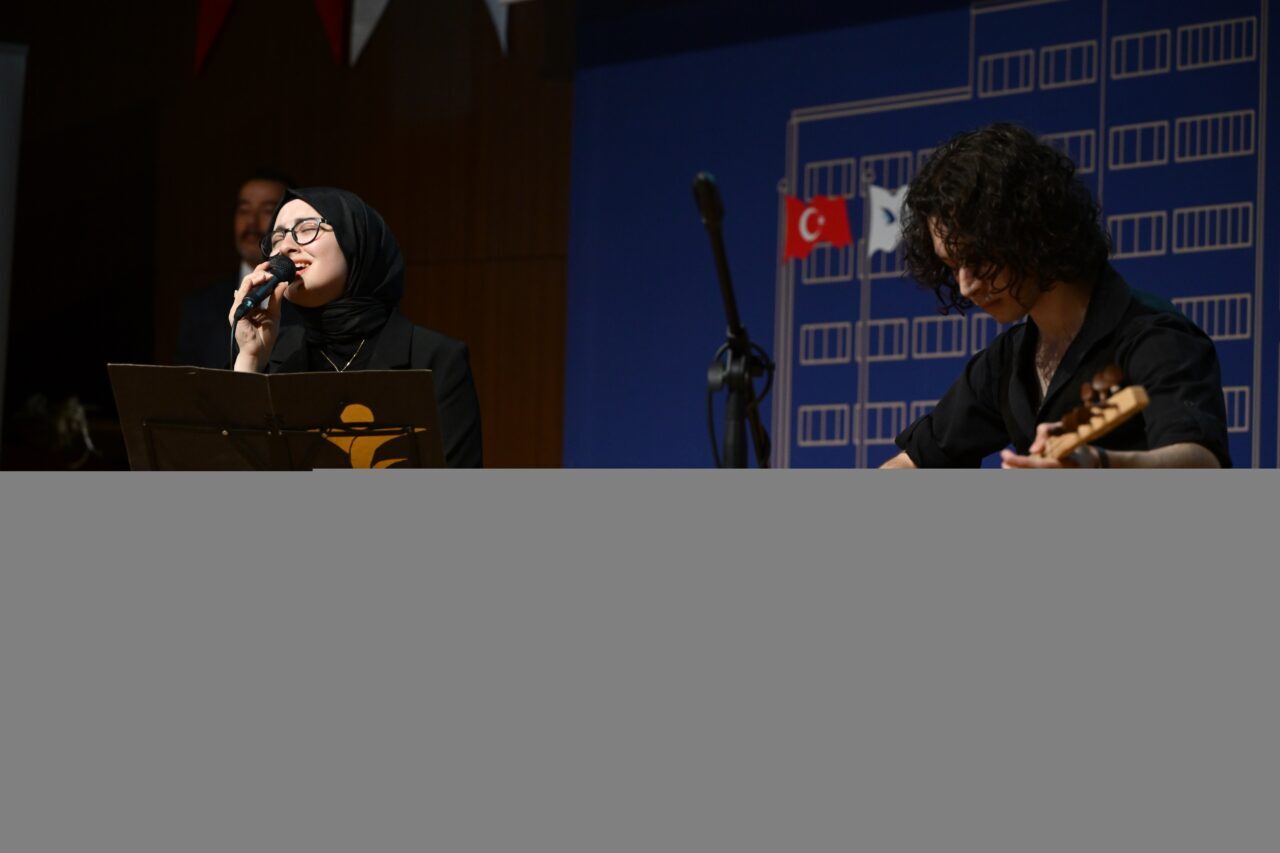- "Öğretmen Akademileri, İstanbul başta olmak üzere 50 ilimizde uygulanıyor.