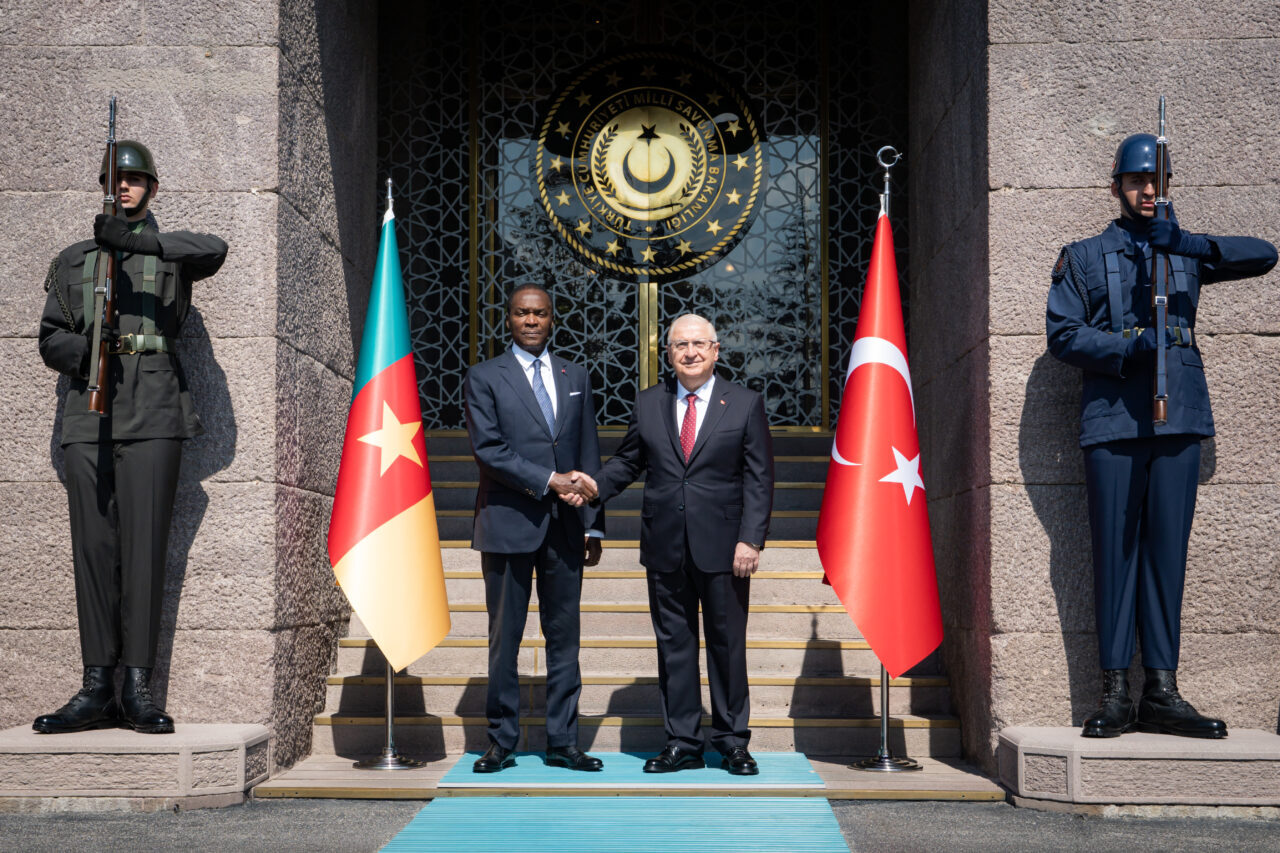 ANKARA (AA) – Milli Savunma Bakanı Yaşar Güler, Kamerun Savunma