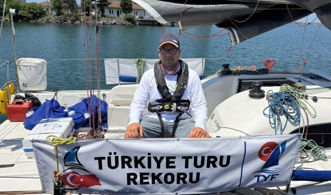 ARTVİN (AA) – Milli yelkenci Doğukan Kandemir, "Solo Türkiye Turu