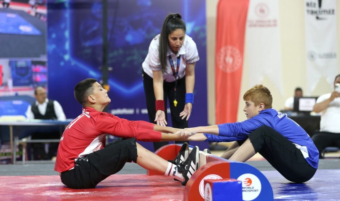 KAYSERİ (AA) – Türkiye Geleneksel Spor Dalları Federasyonu organizasyonunda düzenlenen