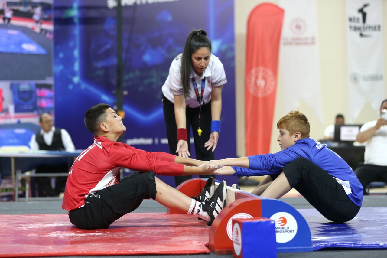 KAYSERİ (AA) – Türkiye Geleneksel Spor Dalları Federasyonu organizasyonunda düzenlenen
