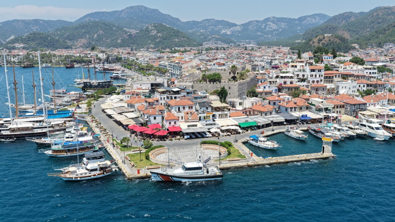 MUĞLA (AA) – Sahil Güvenlik Komutanlığının 44. kuruluş yıl dönümü