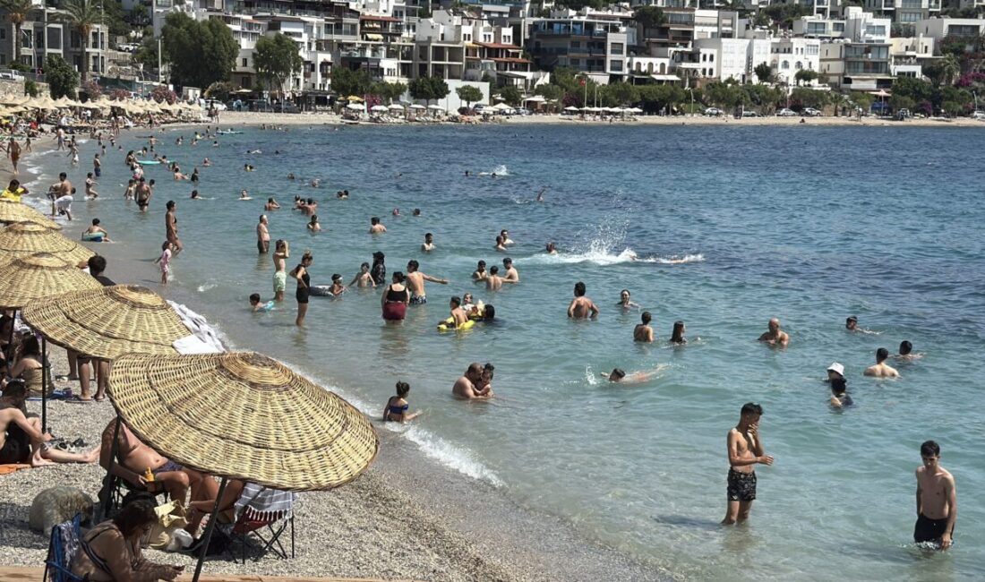 MUĞLA (AA) – Muğla'nın turistik ilçelerinde, sıcak havadan etkilenen yerli