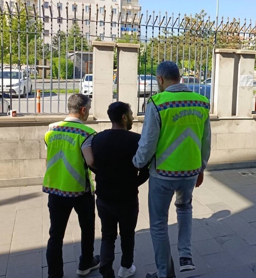 MUŞ (AA) – Muş merkezli 6 ilde bilişim sistemlerini kullanarak