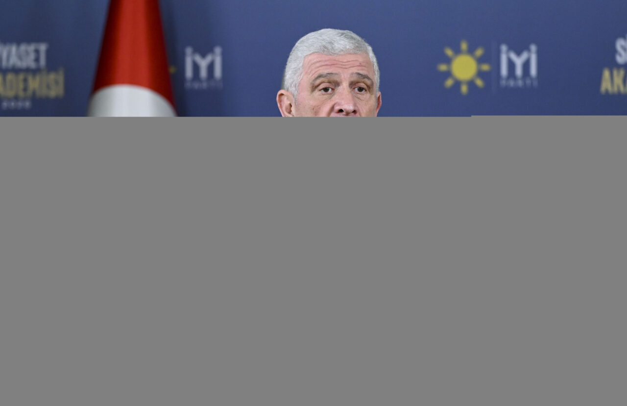 - "Türk milleti her kritik eşikte bir tercihte bulunmuştur ve