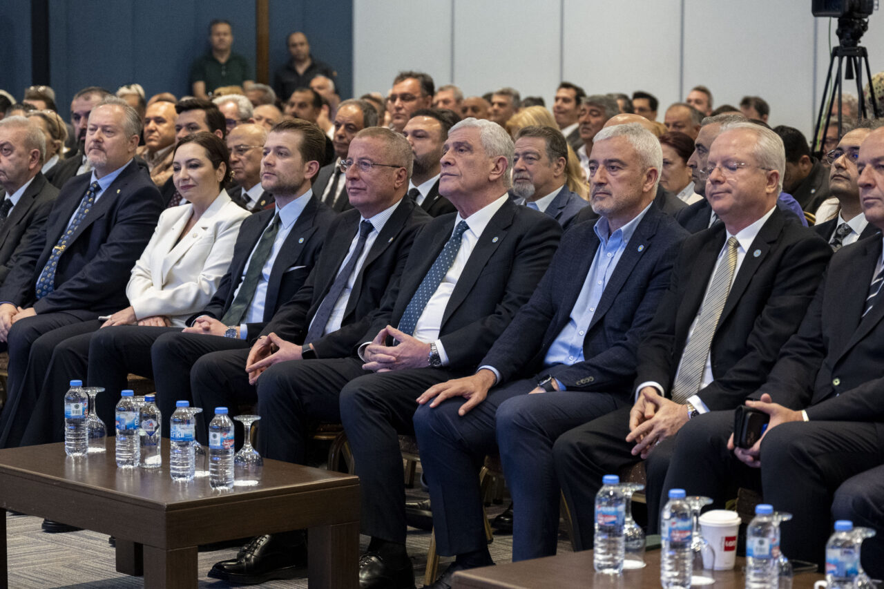 - "Adalet güneşinin memleketimizin üzerine eşit, hür ve adil doğacağı