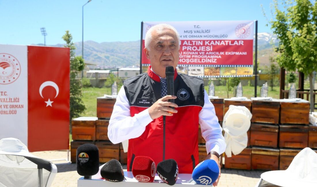 MUŞ (AA) – Muş'ta, "Baldan Altın Kanatlar Projesi" kapsamında 120