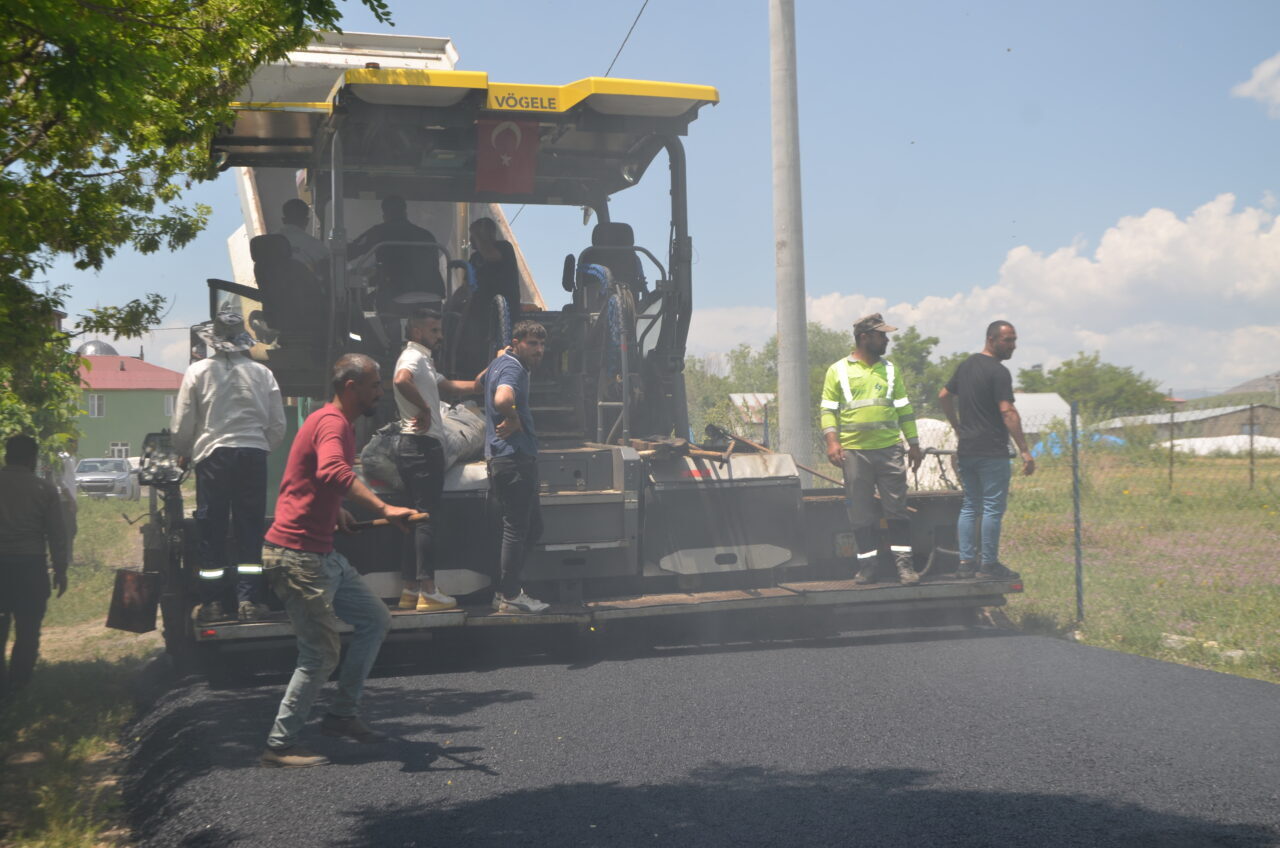 MUŞ (AA) – Muş İl Özel İdaresi Yol ve Ulaşım